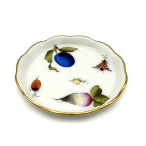 Vintage Herend Hungary Hand Painted Mini Porcelain Dish 3" Gold Rim 7562